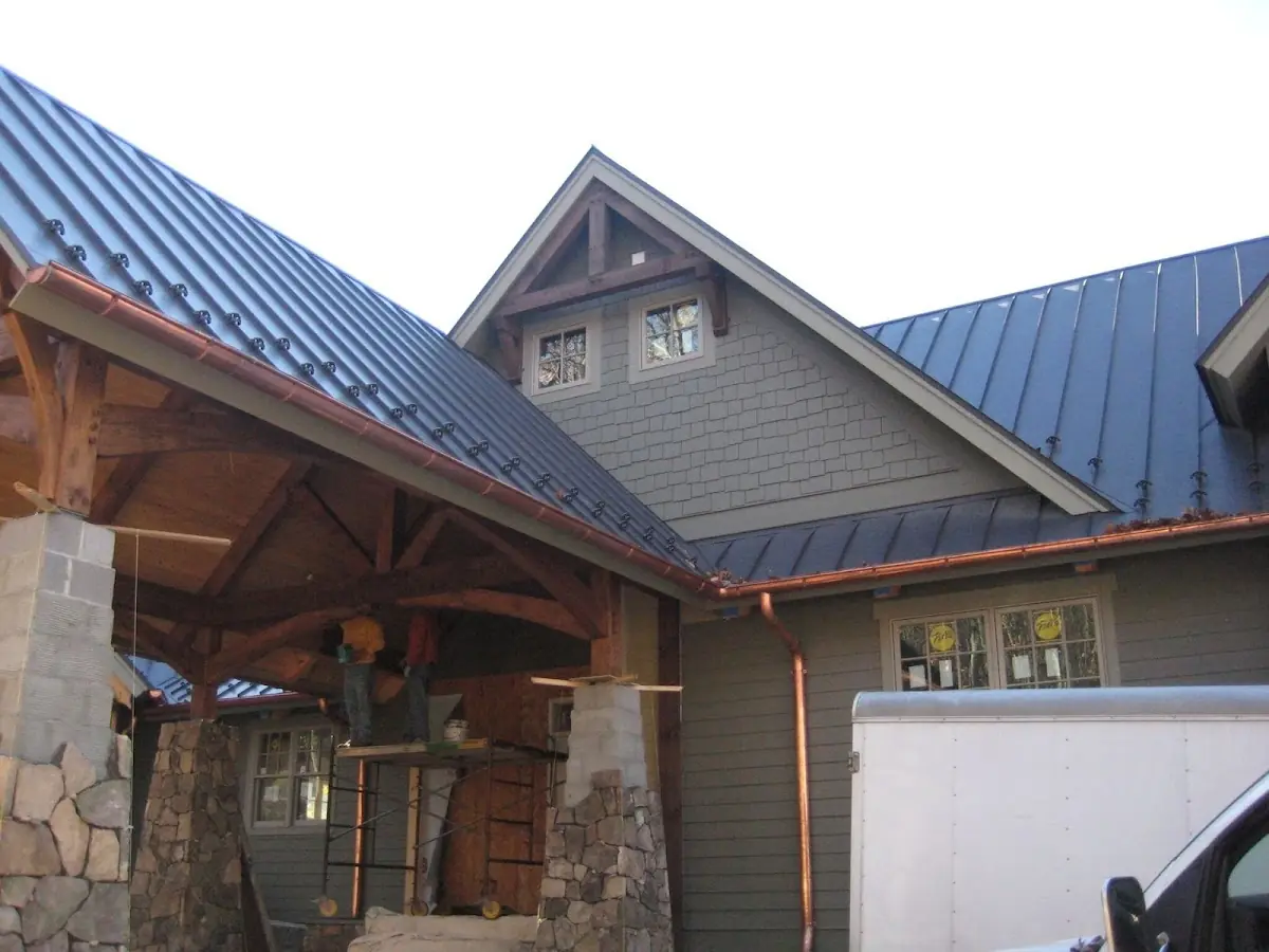 Craftsman Roofing team delivering quality roofing work in Willowdale